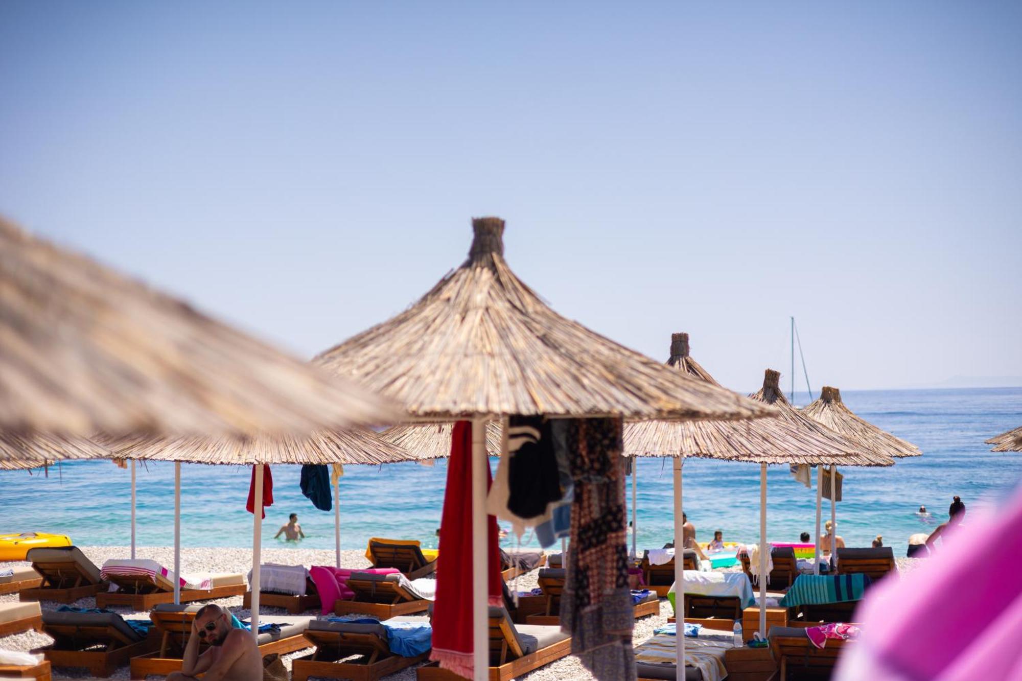 Royal Blue Hotel Dhërmi Εξωτερικό φωτογραφία